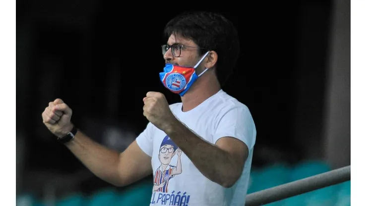 Foto: Jhony Pinho/AGIF - Bellintani acerta permanência de joia