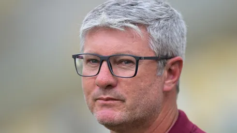 “Tem como prioridade...”; Santos coloca gringo de 52 anos como plano A e Odair vira alternativa