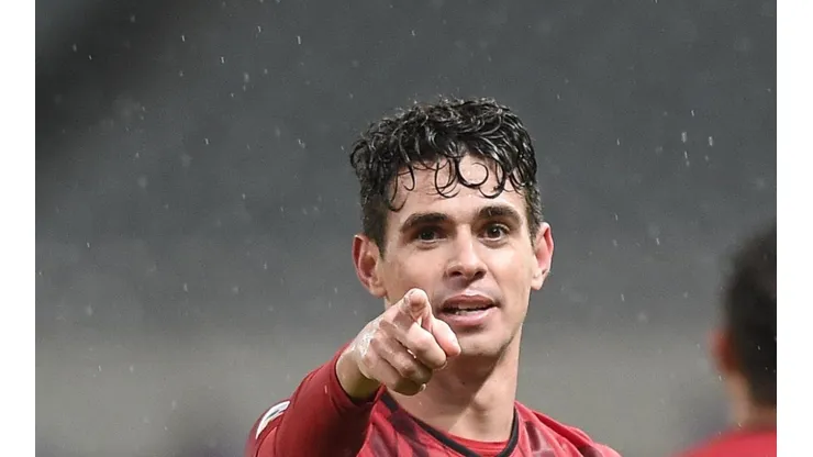 Oscar descarta Flamengo e toma decisão de última hora sobre futuro na carreira