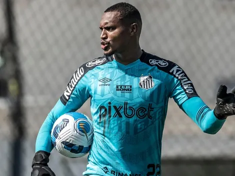 Com John de saída, Santos define novo reserva de João Paulo