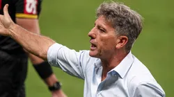 Foto: Fernando Alves/AGIF - Grêmio, de Renato Gaúcho, teve negado pelo Paraguai de liberar Villasanti; Gómez, do Palmeiras, também foi convocado pelo país