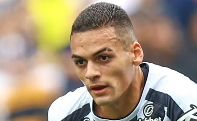 Foto: Marcello Zambrana/AGIF – Kaiky, na época do Santos