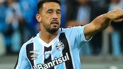 Foto: Pedro H. Tesch/AGIF - Edilson: medalhão tem a confiança da nova comissão técnica