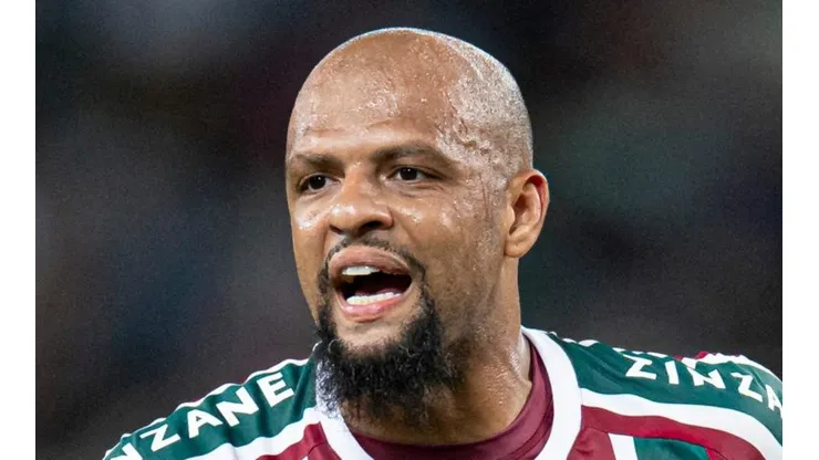 Felipe Melo, em ação pelo Fluminense - Foto: Jorge Rodrigues/AGIF