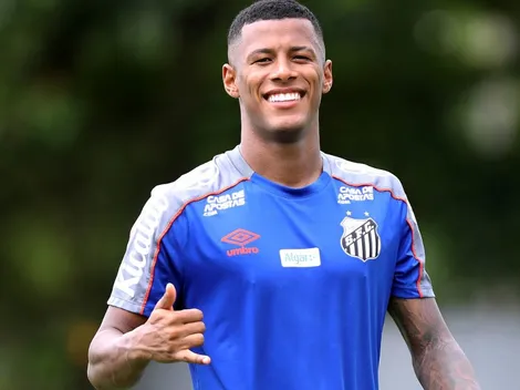[VÍDEO] Arthur Gomes brilha em 2min na Champions e marca gol antológico