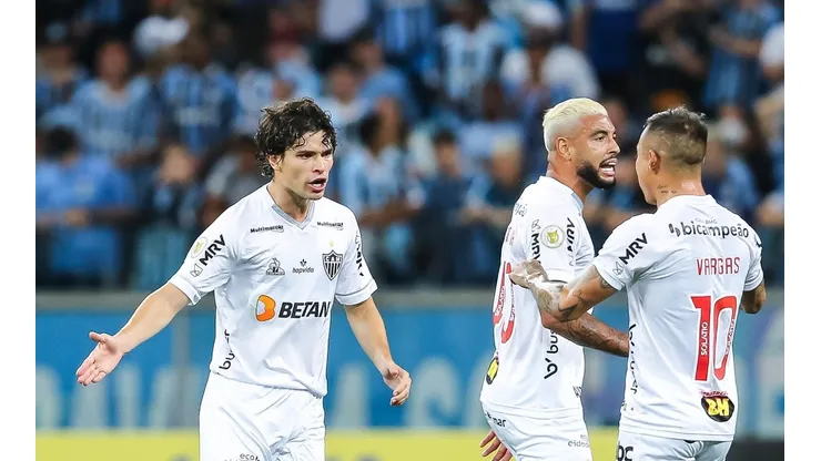 "Fator diferencial...” Dodô se impressiona e fala sobre o departamento médico do Atlético