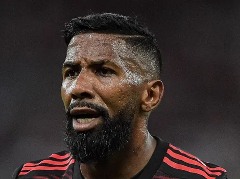 “Liberação para jogar...”; ‘Parça’ de Rodinei pode fechar com o Corinthians