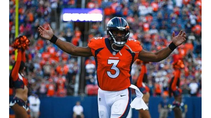 Russell Wilson reencontra os Seahawks na estreia da temporada