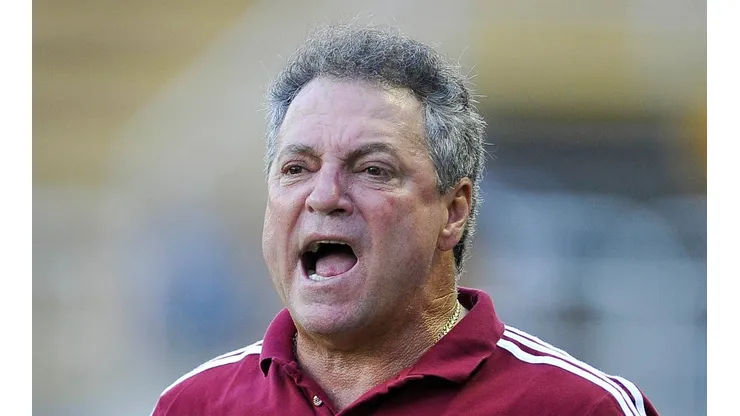 Foto: Fabio Castro/AGIF - Abel Braga em 2013, no comando do Fluminense.