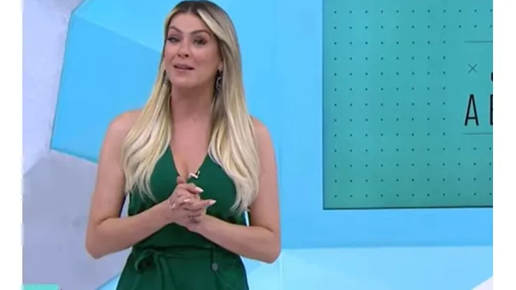 Foto: Reprodução/Band - Renata Fan e Denílson discutiram sobre importância de Endrick no profissional do Palmeiras