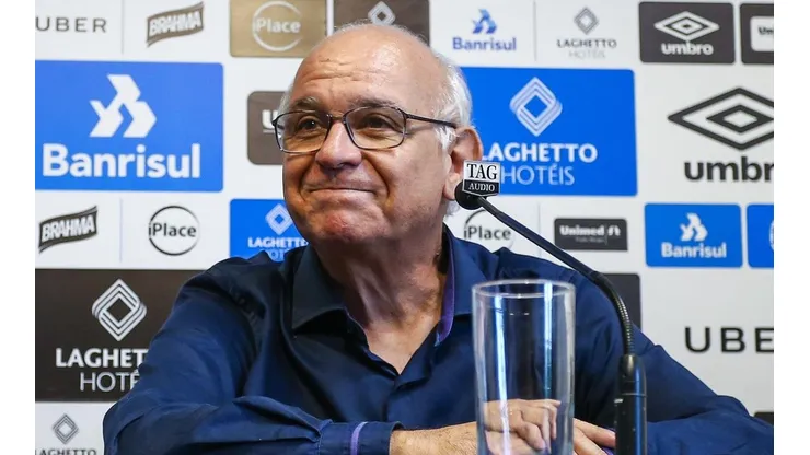 Romildo recebe visita de Campeão da Libertadores e torcedores vão à ‘loucura’