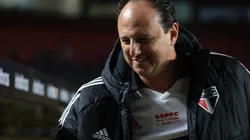 Marcello Zambrana/AGIF - Rogério Ceni 'deu uma mão' a rival fora dos gramados