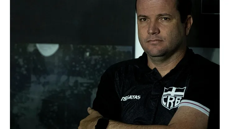 Jorge Rodrigues/AGIF. Com Daniel Paulista, CRB saiu da última à sétima colocação