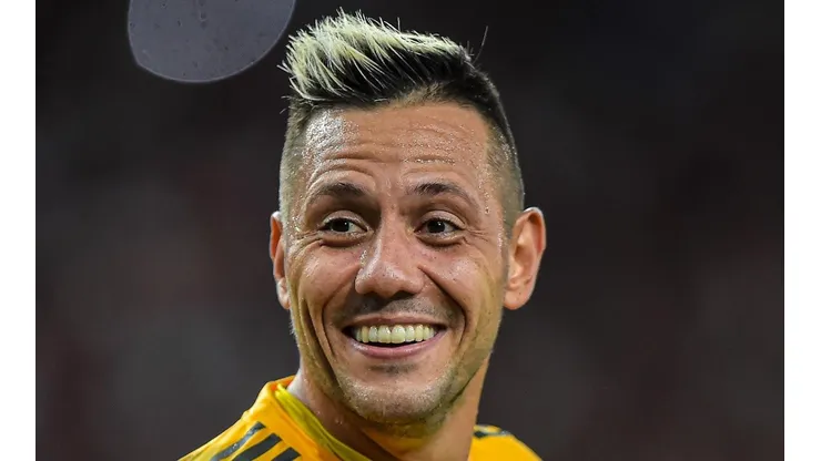 Foto: Thiago Ribeiro/AGIF - Diego Alves