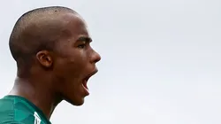 Foto: Marcello Zambrana/AGIF - Endrick já iniciou os treinos no profissional do Palmeiras e tem perspectiva de jogar no fim do Campeonato Brasileiro