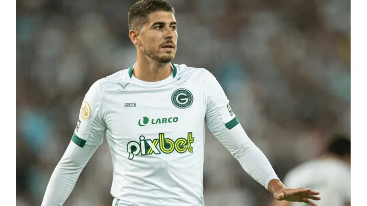Foto: Jorge Rodrigues/AGIF - Pedro Raul ganha em torno de R$ 200 mil no Goiás; Inter se interessa por centroavante para 2023