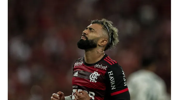 AGIF/ No empate com o Ceará, Gabi é expulso e chega em marca pessoal negativa.