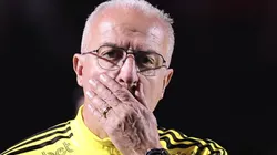 “É criminoso com...”; Dorival Júnior entrega motivo para escalar time alternativo