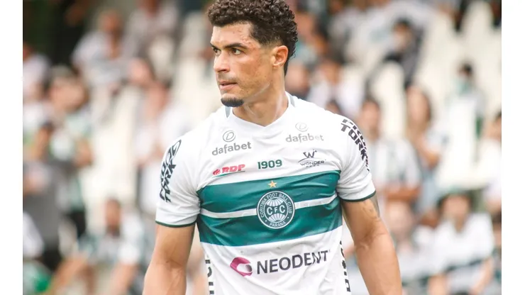 Gabriel Machado/AGIF - Egídio tem nova função no Coritiba
