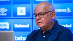 Lucas Uebel/Grêmio/ "Desprezo", "Não consigo acreditar"; Torcida do Grêmio se revolta sobre especulação de volta de atacante da Era Romildo.