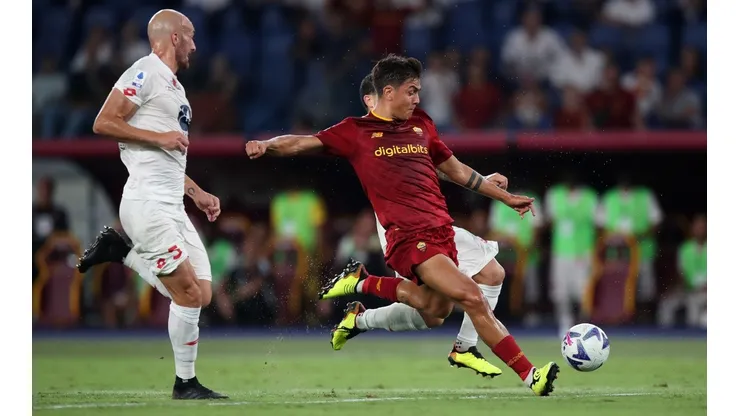 Paulo Dybala da AS Roma em partida contra AC Monza