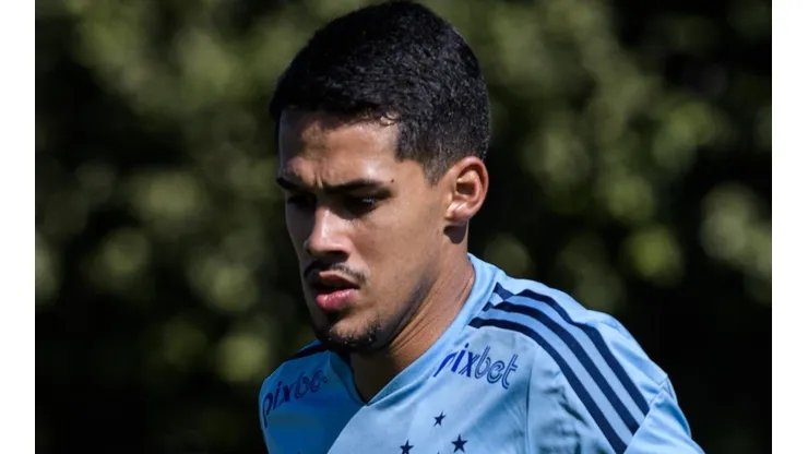 Foto: Gustavo Aleixo/Cruzeiro - Cruzeiro não para em Oliveira e encaminha mais uma permanência
