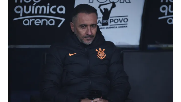 Foto: Ettore Chiereguini/AGIF | Vítor Pereira lamentou situação de Renato Augusto