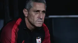 Foto: Ettore Chiereguini/AGIF - Jorginho, desafeto de Abel Ferreira, está próximo de comandar time na Série B