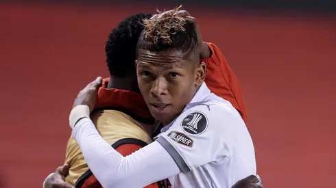 Negociação do jogador com o clube tem reviravolta importante