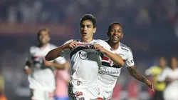 "Lesão no joelho"; Lateral 'xodó' de Ceni no São Paulo sofre lesão e passará por cirurgia