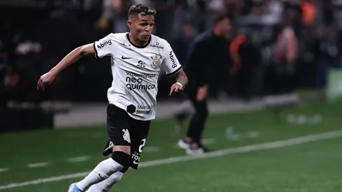 Ettore Chiereguini/AGIF/ Adson e +3; Vítor Pereira têm desfalques para o duelo direto contra o Internacional.