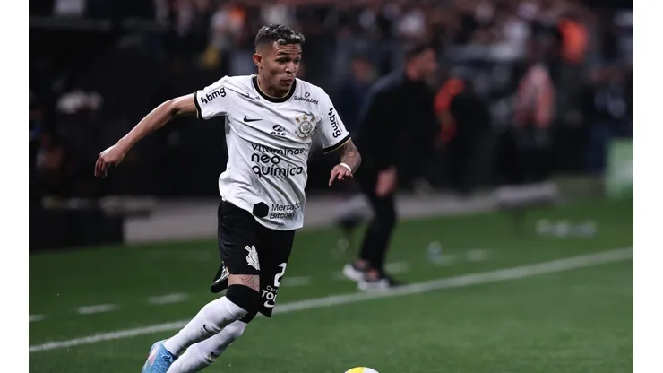 Ettore Chiereguini/AGIF/ Adson e +3; Vítor Pereira têm desfalques para o duelo direto contra o Internacional.