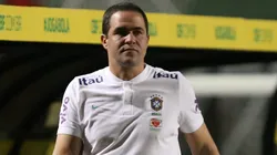 Foto: Marcelo Zambrana/AGIF - Jardine colocou Helinho como titular no São Paulo.