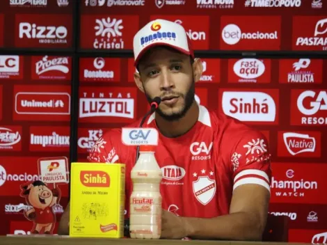 "Dois meses depois...": Atacante deixa o Vila Nova sem estrear