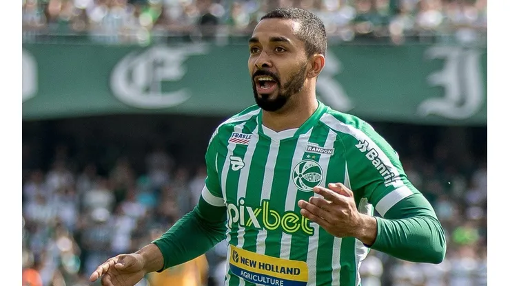 Robson Mafra/AGIF. Paulo Henrique deve voltar à lateral-direita contra o Avaí