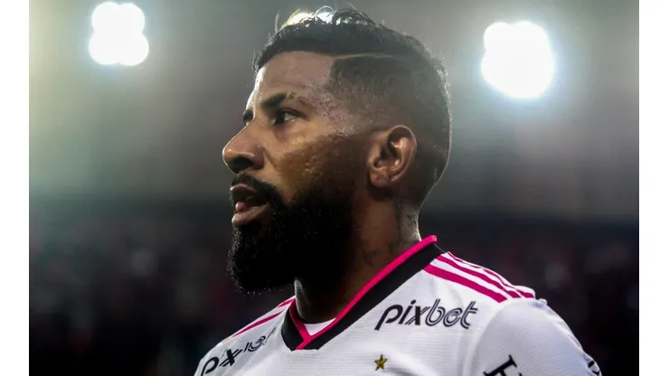 “Boca ou River?”; Rodinei ganha força para assinar com Gigante Argentino