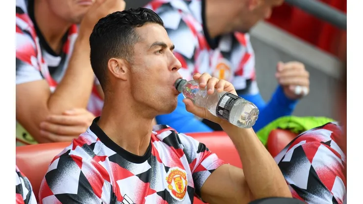 Getty Images / Mike Hewitt / Equipe - CR7 na reserva do United.