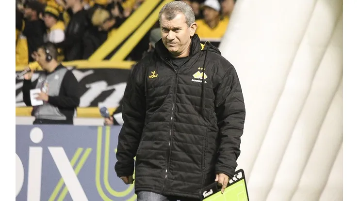 Celso da Luz | Criciúma E.C./ Após vitória, Tencati tem desfalque para a sequência do Criciúma na Série B.
