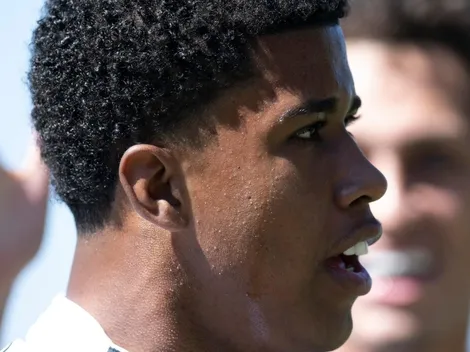 Valores surreais! Newcastle aceita pagar “caminhão” de dinheiro por Andrey Santos