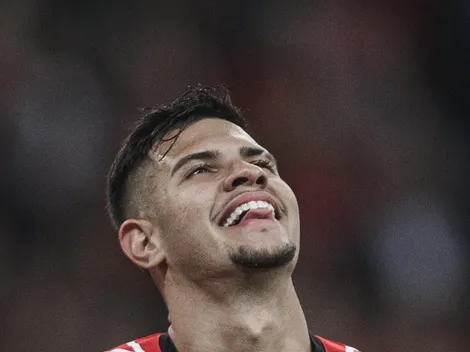 Newcastle não para em Bruno Guimarães e prepara 'caminhão de dinheiro' por titular do Vasco