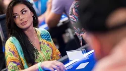 Samantha Abernathy é jogadora profissional de poker e embaixadora do 888poker (Foto: Reprodução instagram oficial Samantha Abernaty @samabernathyy)