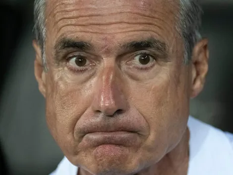 Torcida do Botafogo 'descasca' Luís Castro e pede técnico da Série B