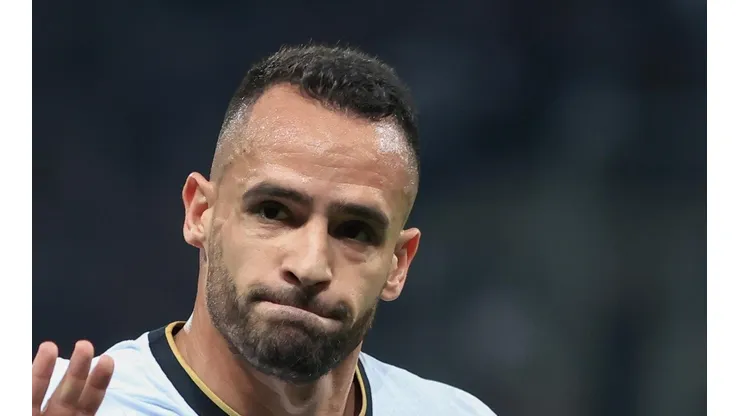 - Renato Augusto