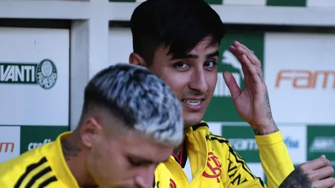 Ettore Chiereguini/AGIF - Pulgar no banco do Fla.