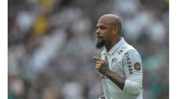 Foto: Thiago Ribeiro/AGIF / "Hoje eu defendo as cores do Fluminense"; Felipe Melo responde sobre confusão com o Palmeiras.
