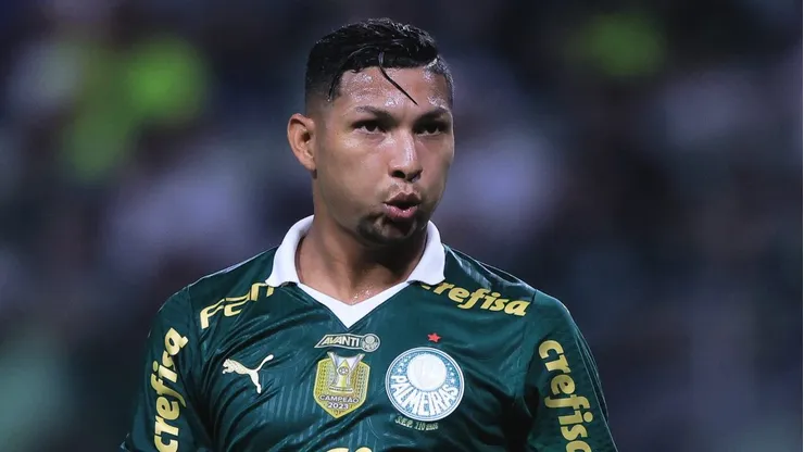 Rony, jogador do Palmeiras, durante partida contra o Botafogo-SP no estádio Arena Allianz Parque pela Copa Do Brasil 2024. Foto: Ettore Chiereguini/AGIF