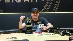 Saymon Dias venceu o torneio mais caro da série High Roller (Foto: Rafael Terra/Suprema Big Hit)