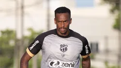 Jô abre jogo sobre saída do Corinthians e projeta estreia no Ceará