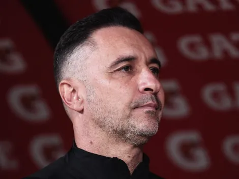 "Com um pouco mais de..."; Vítor Pereira faz promessa e causa 'climão' no Corinthians