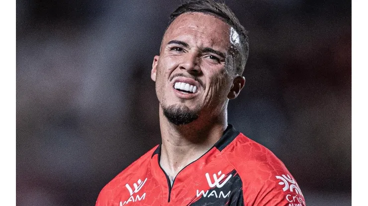 Foto: Heber Gomes/AGIF | Situação de Peglow chega ao Inter
